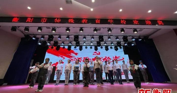 怪物大拼图